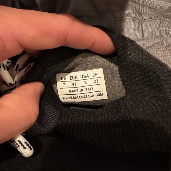 Men’s Balenciaga Black - Picture 4 of 4